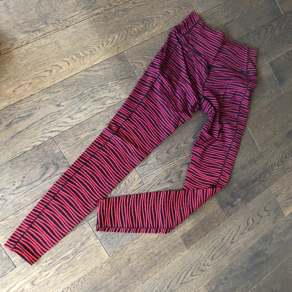 Nike leggings, cranberry and black